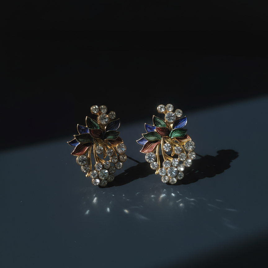 Vintage Leaf Crystal Earring