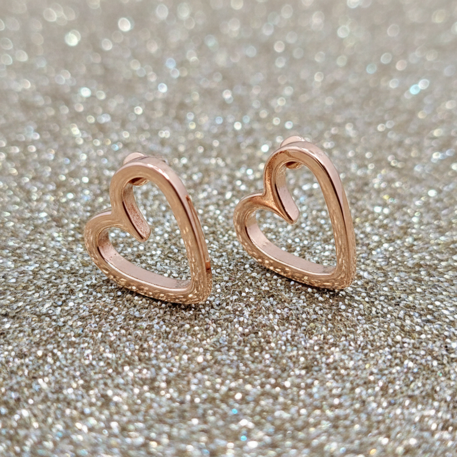 Hollow Rose Gold Heart Earring